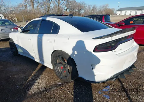 2016 Dodge Charger Srt Hellcat z USA, uszkodzony, nr VIN 2C3CDXL94GH178542